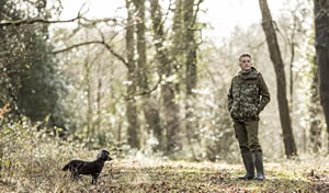 Chris Packham and Scratchy © Jo Charlesworth