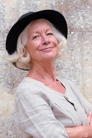 Scilla Elworthy